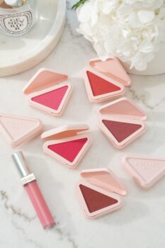 Prada Contact Cream-to-Powder Delicate Blur Blush