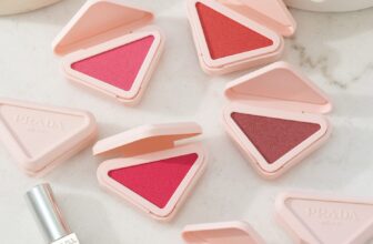 Prada Contact Cream-to-Powder Delicate Blur Blush