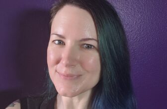 When Rosacea Flares Up – I discuss dwelling with rosacea & how one can deal with it