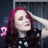 R.E.M. Magnificence Starlet Liquid Eyeshadow Evaluate and Demo